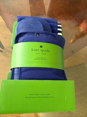 ♠️ Kate Spade six-piece kitchen set